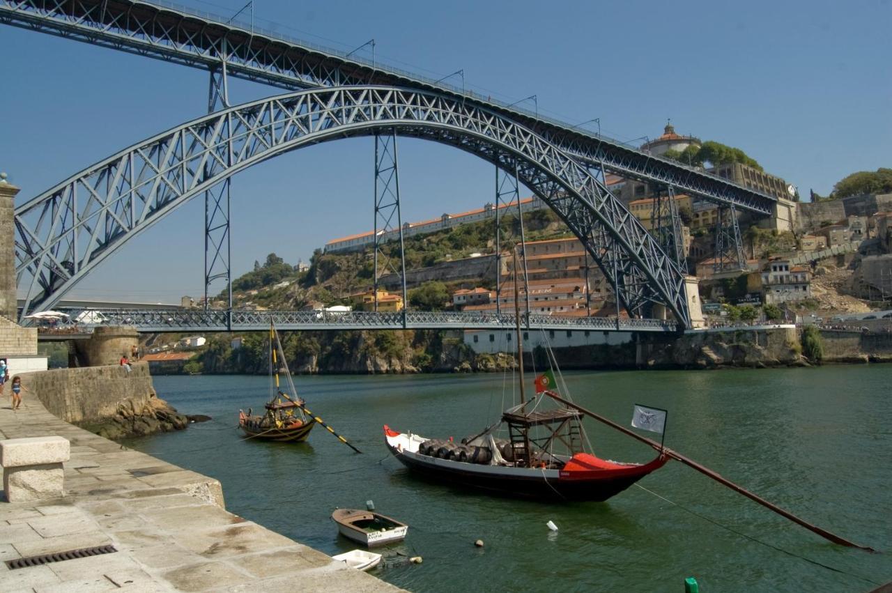 Majestic Hostel Porto Bagian luar foto